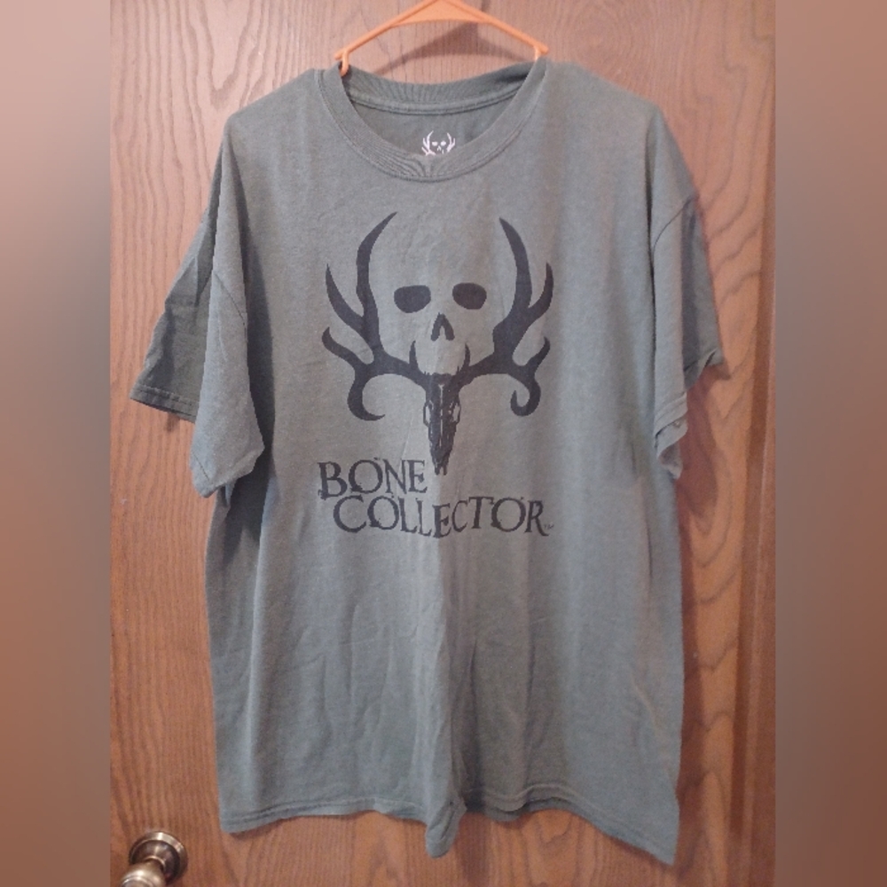 Mens Bone Collector Logo Graphic Tee Size XL